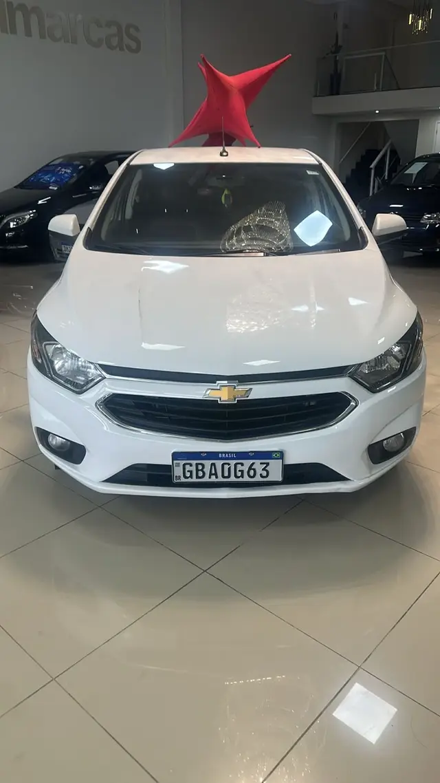 Carro Chevrolet Onix 2018 1.4 LTZ SPE/4 (Aut)