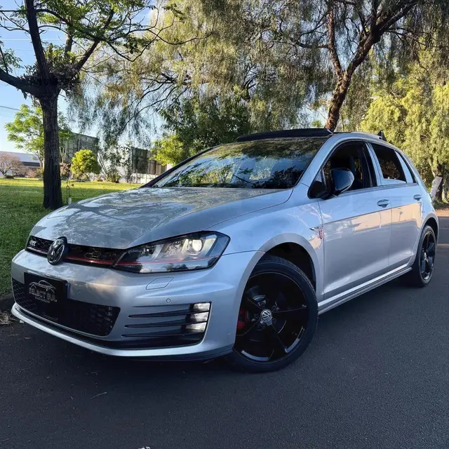 Carro Volkswagen Golf 2017 GTI 2.0 TSi DSG