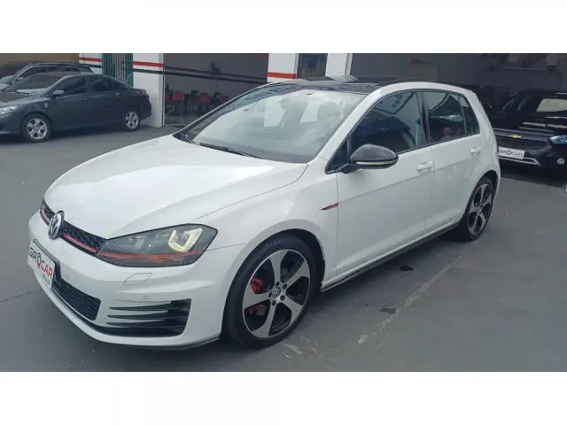Carro Volkswagen Golf 2016 GTI 2.0 TSi DSG