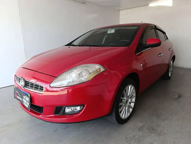 Carro Fiat Bravo 2011 Absolute 1.8 16V Dualogic (Flex)