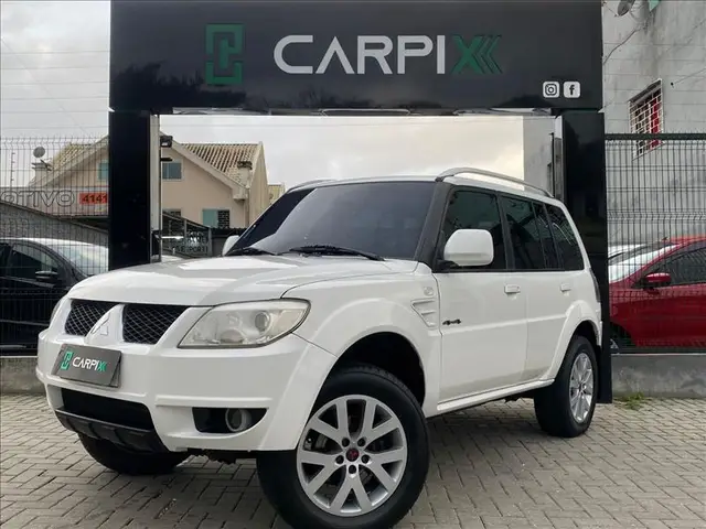 Carro Mitsubishi Pajero TR4 2013 2.0 16V 4X4 (Flex) (Aut)