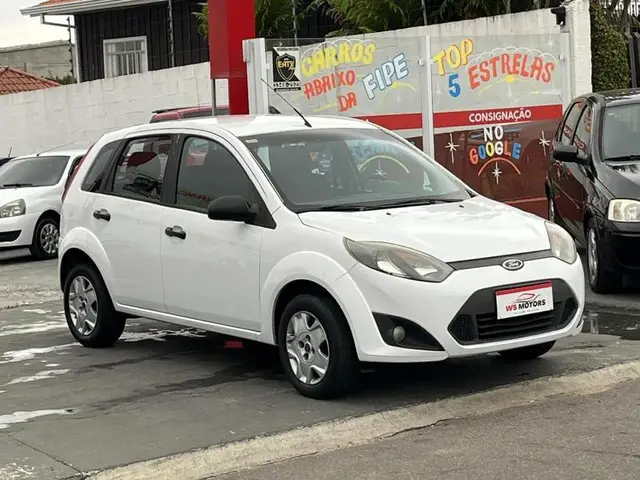 Carro Ford Fiesta Hatch 2013 Rocam 1.0 (Flex)