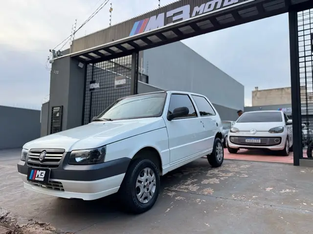 Carro Fiat Uno Mille 2013 Fire Economy 1.0 (Flex) 2p