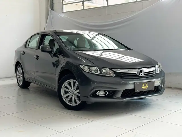 Carro Honda Civic 2014 LXS 1.8 i-VTEC (Aut) (Flex)