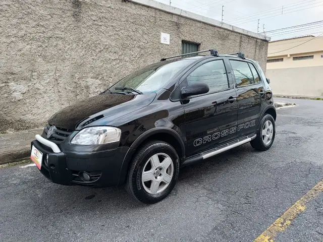 Carro Volkswagen CrossFox 2006 1.6 (Flex)
