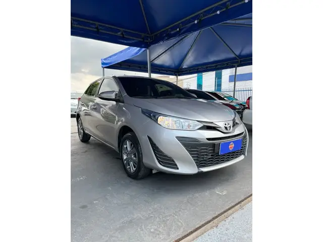 Carro Toyota Yaris Sedan 2020 1.5 XL Plus Tech CVT (Flex)