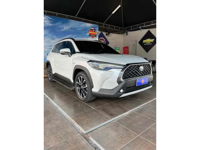 Carro Toyota Corolla Cross 2022 XRX Hybrid 1.8 (flex) (Aut)