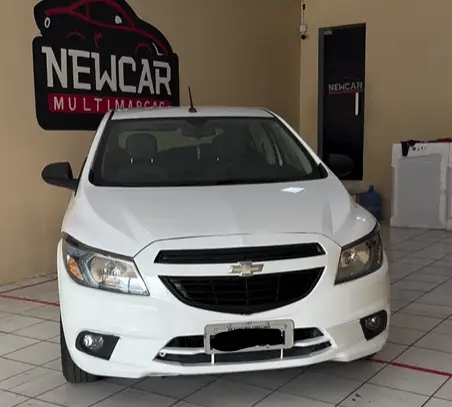 Carro Chevrolet Onix 2015 1.0 LS SPE/4