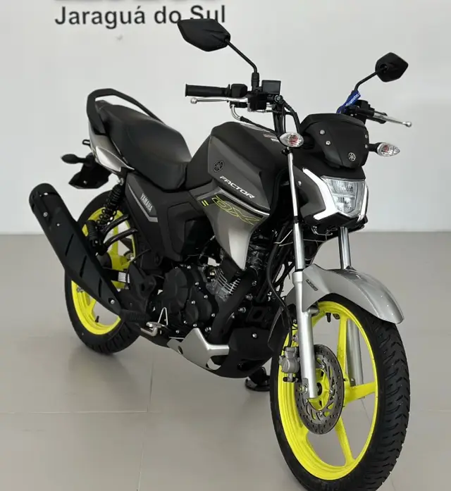 Moto Yamaha YBR 150 Factor 2025 DX