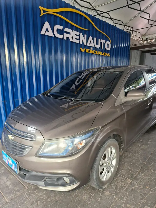 Carro Chevrolet Prisma 2014 1.4 LTZ SPE/4
