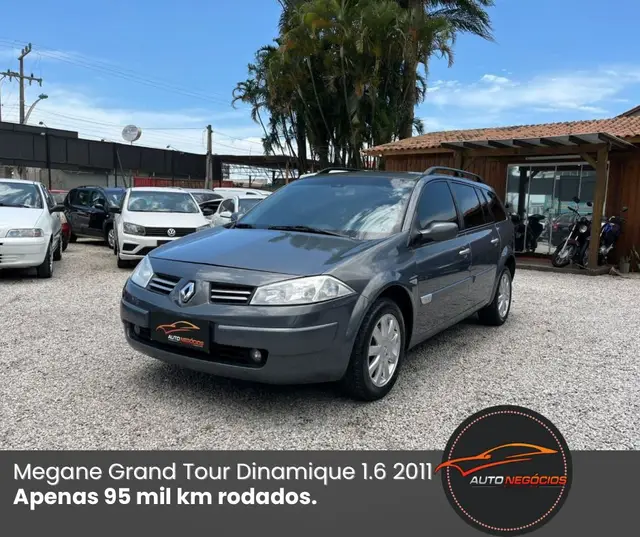 Carro Renault Megane Grand Tour 2011 Mégane Grand Tour Dynamique 1.6 16V (flex)