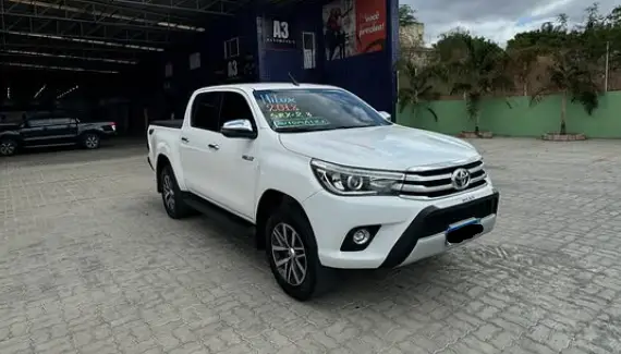 Carro Toyota Hilux Cabine Dupla 2018 Hilux 2.8 TDI SRX CD 4x4 (Aut)