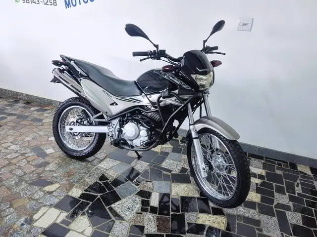 Moto Honda NX 4 Falcon 2003 400