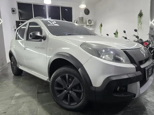 Carro Renault Sandero Stepway 2012 1.6 16V Hi-Flex (aut)