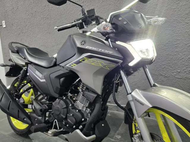 Moto Yamaha YBR 150 Factor 2025 DX