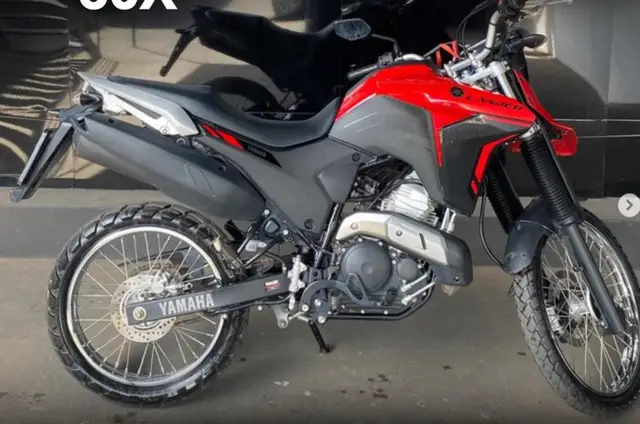 Moto Yamaha XTZ 250 Lander 2025 Connected