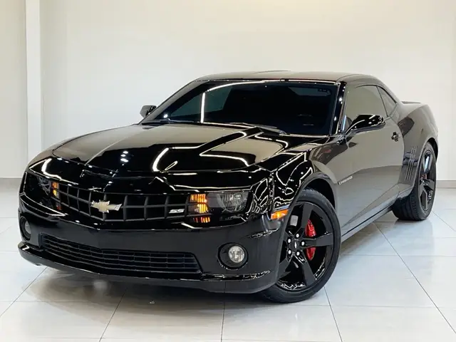 Carro Chevrolet Camaro 2011 SS 6.2