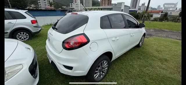 Carro Fiat Bravo 2016 Sporting 1.8 16V (Flex)