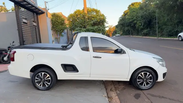 Carro Chevrolet Montana 2012 LS 1.4 (Flex)