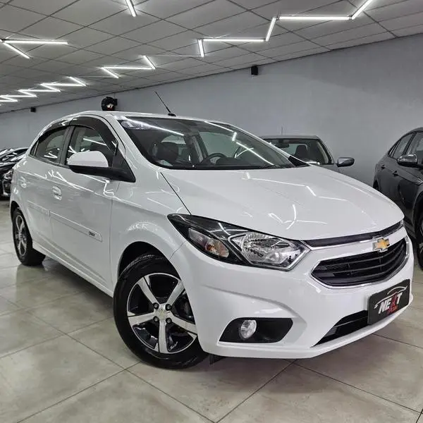 Carro Chevrolet Onix 2017 1.4 LTZ SPE/4 (Aut)