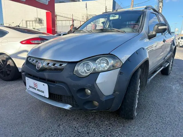 Carro Fiat Strada 2013 Adventure 1.8 16V (Flex) (Cabine Dupla)