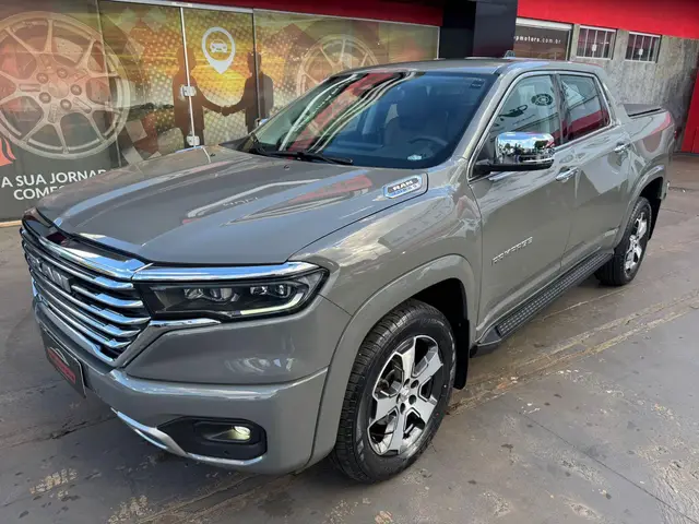 Carro Ram Rampage 2024 Laramie 2.0 Turbo