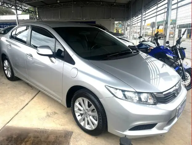 Carro Honda Civic 2014 LXS 1.8 i-VTEC (Aut) (Flex)