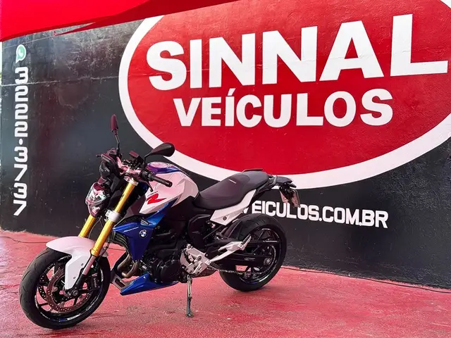 Moto BMW F 900 R 2024 Sport Plus