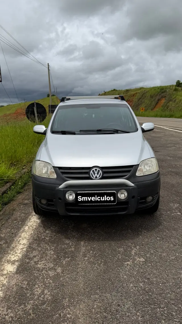 Carro Volkswagen CrossFox 2006 1.6 (Flex)