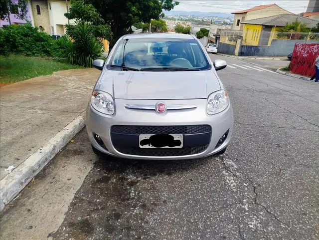 Carro Fiat Palio 2015 Attractive 1.4 Evo (Flex)