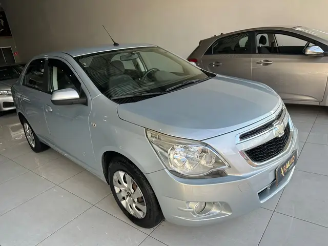 Carro Chevrolet Cobalt 2012 LT 1.4 8V (Flex)
