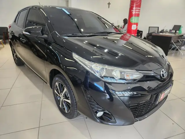 Carro Toyota Yaris Sedan 2022 1.5 XL Plus Connect CVT (Flex)