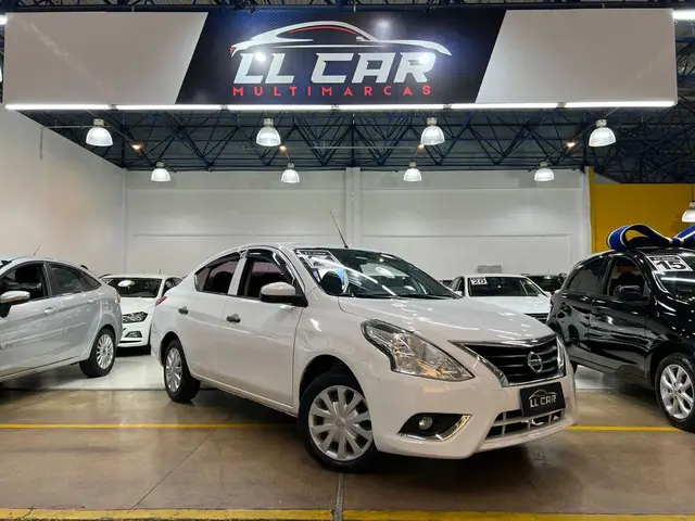Carro Nissan Versa 2021 1.6 16V V-Drive (Flex)