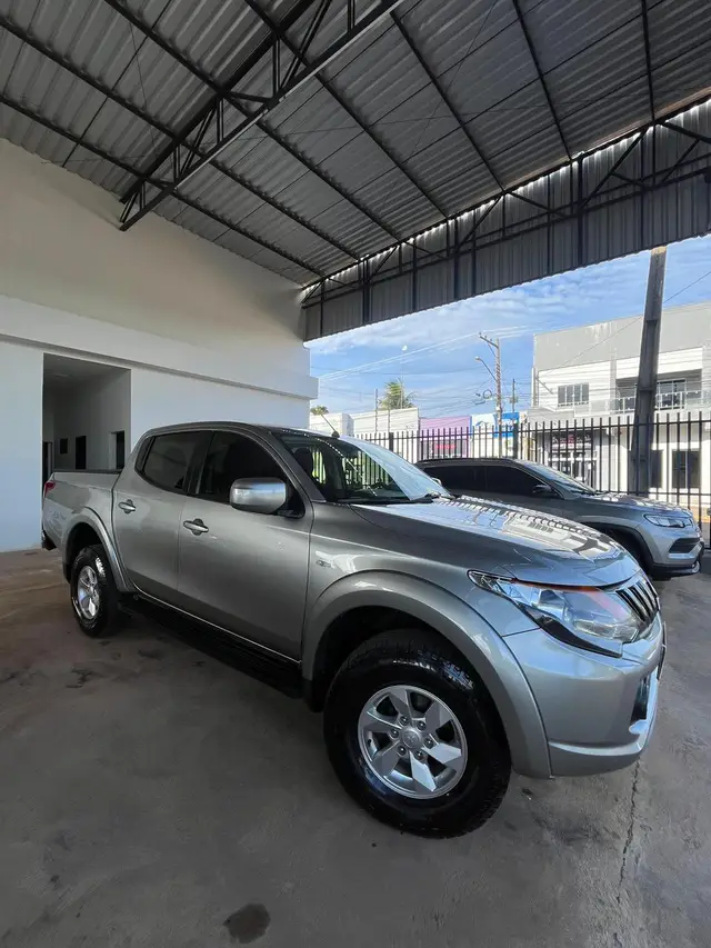 Carro Mitsubishi L200 Triton Sport 2019 Sport 2.4 DID-H GLS 4WD