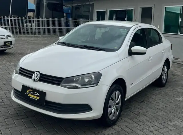 Carro Volkswagen Voyage 2014 1.0 TEC (Flex)