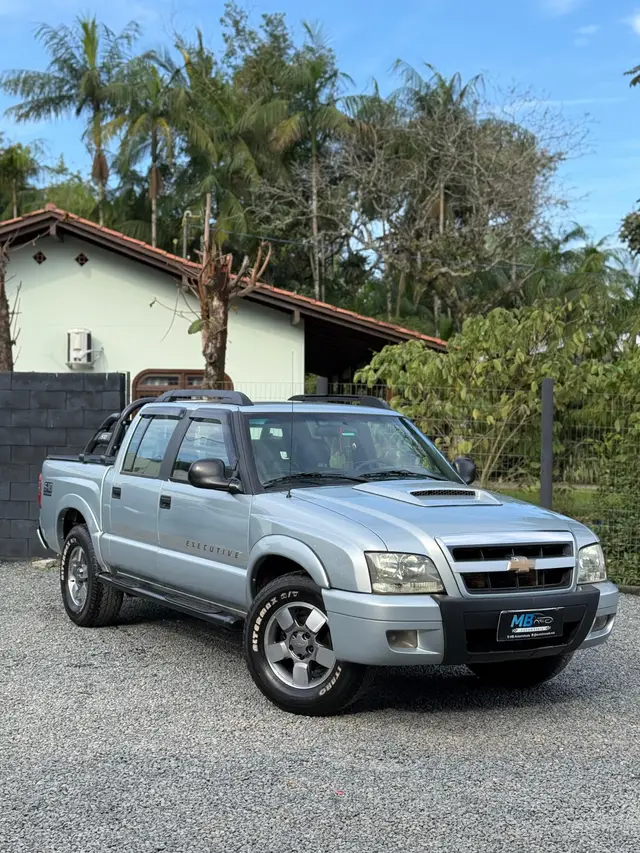 Carro Chevrolet S10 Cabine Dupla 2009 S10 Executive 4x2 2.4 (Flex) (Cab Dupla)