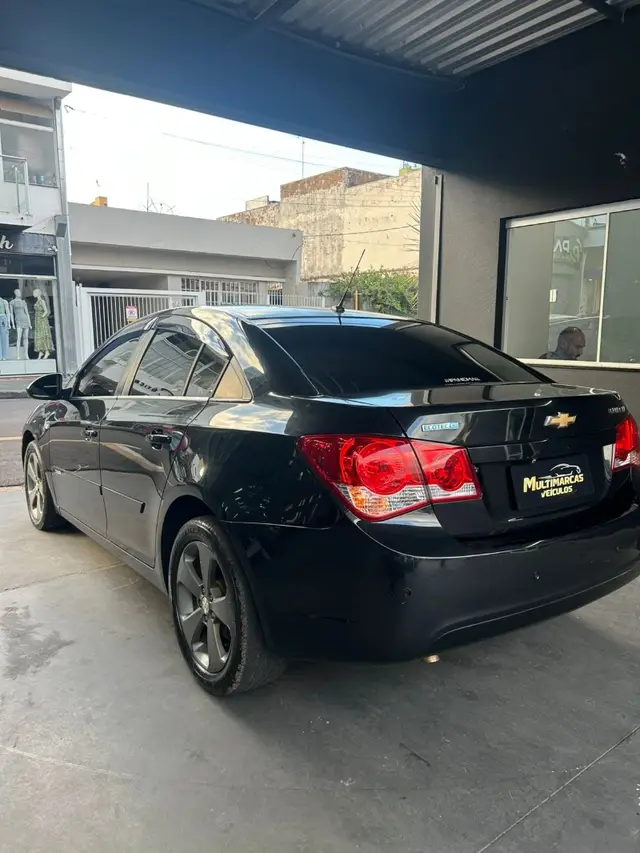 Carro Chevrolet Cruze 2014 LT 1.8 16V Ecotec (Flex)