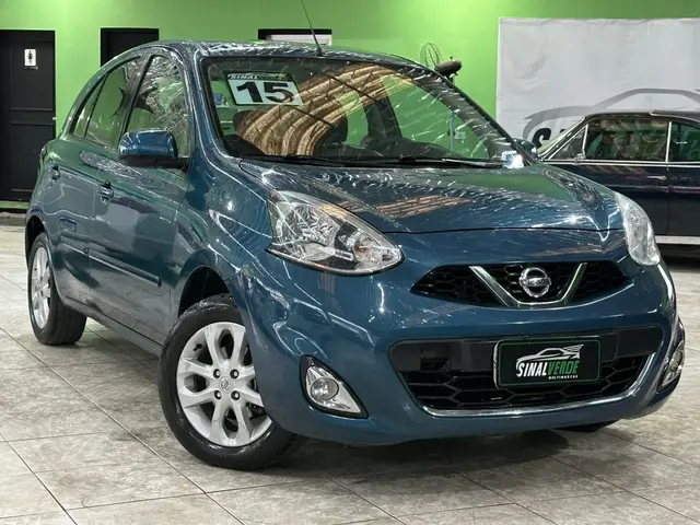 Carro Nissan March 2015 1.0 12V SV (Flex)