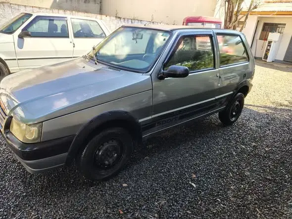 Carro Fiat Uno Mille 2010 Fire Economy 1.0 (Flex) 2p