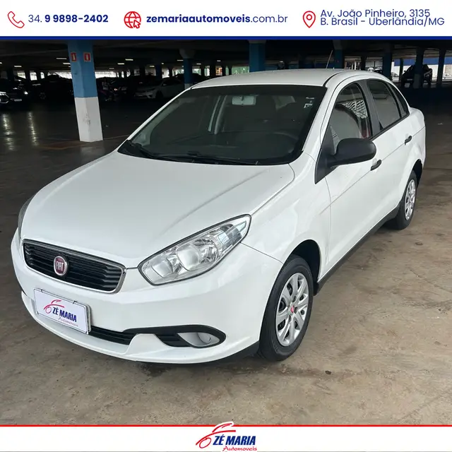 Carro Fiat Grand Siena 2018 Attractive 1.0 (Flex)