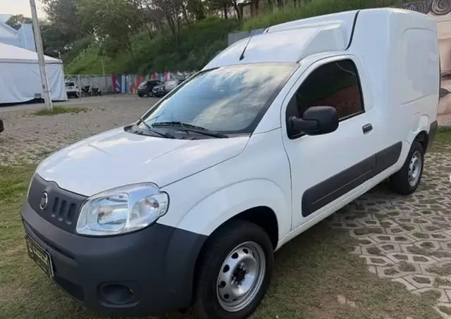 Carro Fiat Fiorino 2021 Endurance 1.4