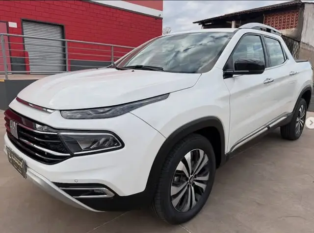 Carro Fiat Toro 2022 Volcano 2.0 TDI 4x4 (Aut)