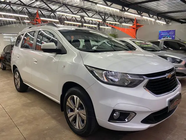 Carro Chevrolet Spin 2024 Premier 1.8 (Aut.)