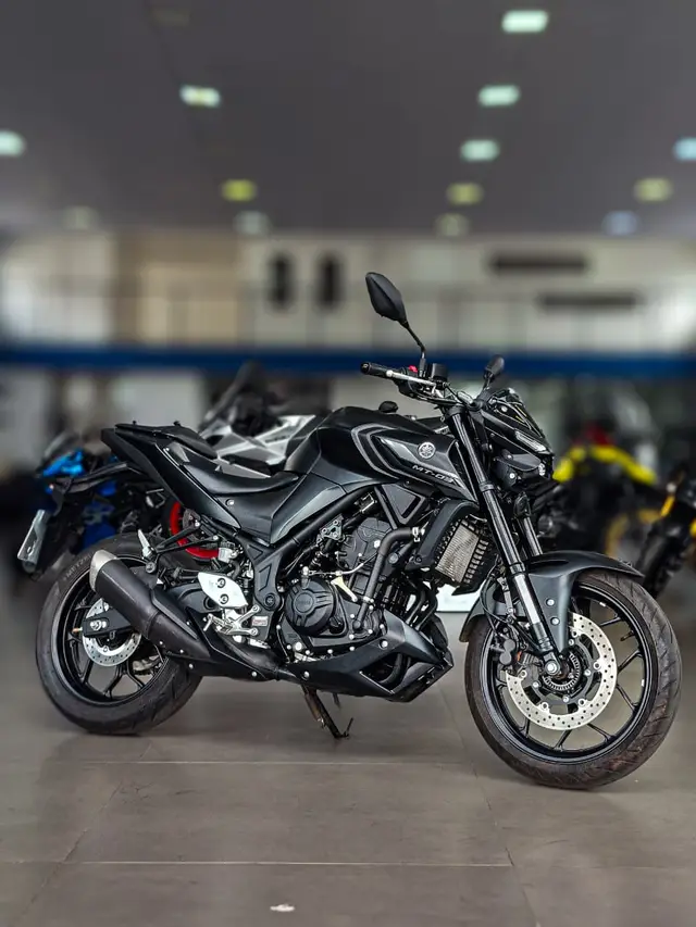 Moto Yamaha MT-03 2025 ABS
