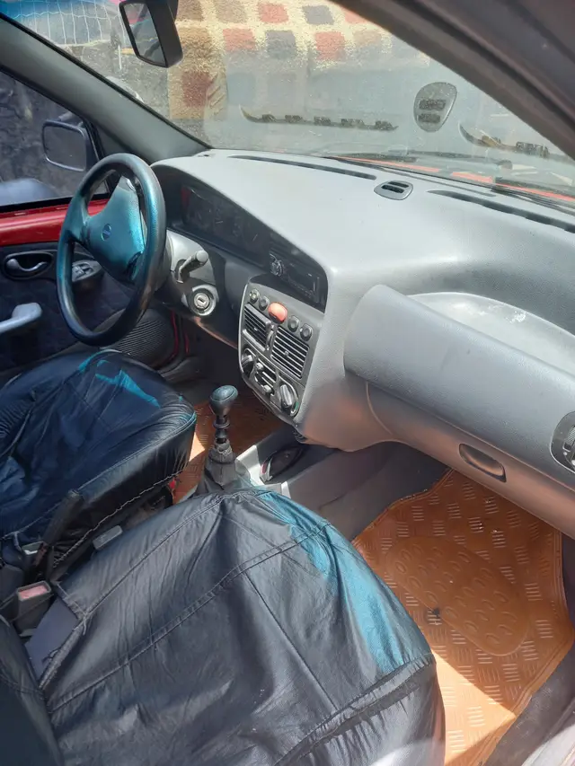 Carro Fiat Palio 1997 EDX 1.0 MPi