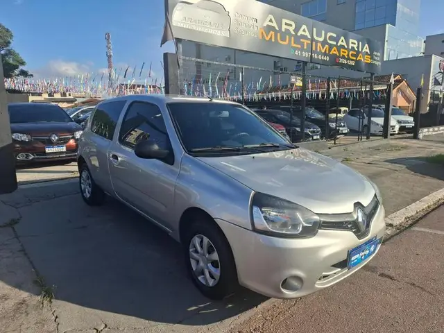 Carro Renault Clio 2015 1.0 Hi-Power 16V
