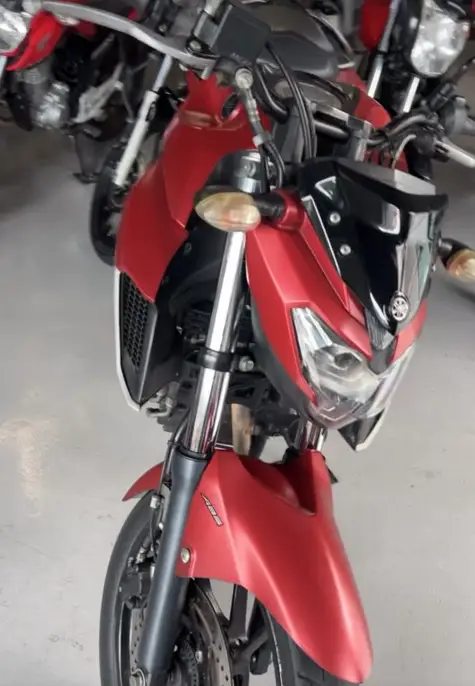 Moto Yamaha YS 250 Fazer 2018 ABS
