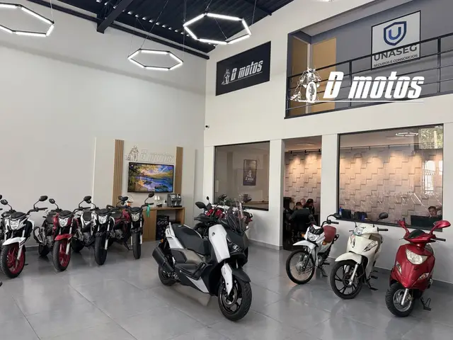 Moto Yamaha XMax 2025 250 Connected