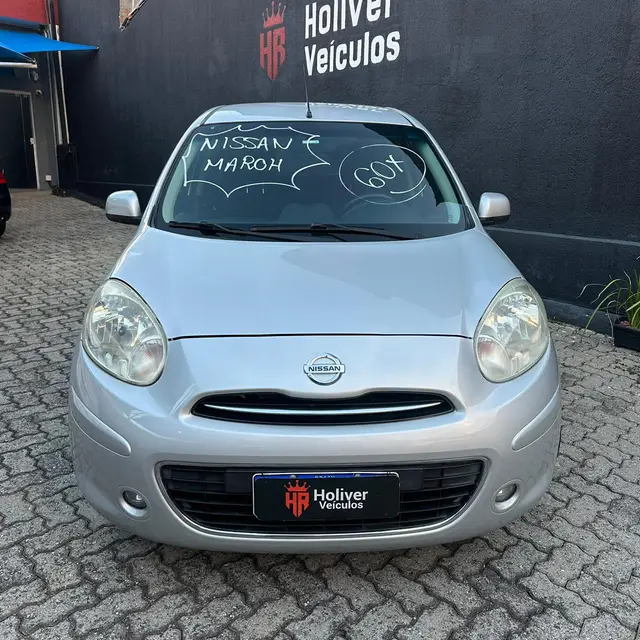 Carro Nissan March 2014 1.6 16V S (Flex)