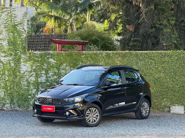 Carro Fiat Argo 2022 Trekking 1.3 (Flex)